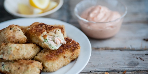 Oak Roasted Salmon and Haddock Fishcakes Recipe