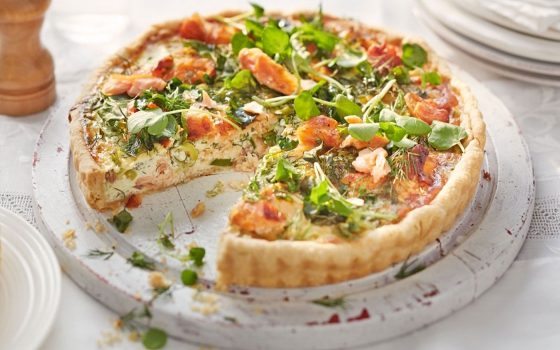 Smoked Salmon and Onion Quiche