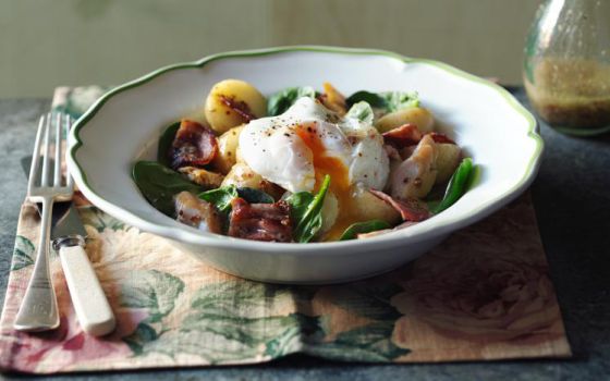 Kipper, Spinach, Bacon & Potato Salad Recipe