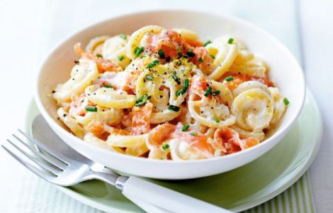 Simple Smoked Salmon Pasta Recipe