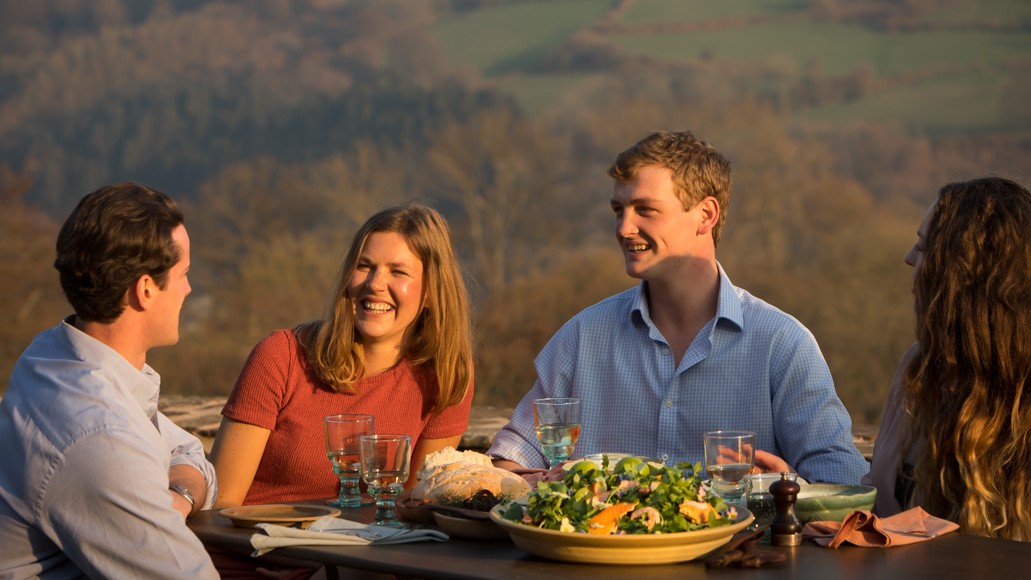 Easter Order Al fresco dining