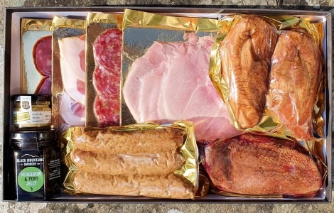 The smoked Meat Gift Box Hamper