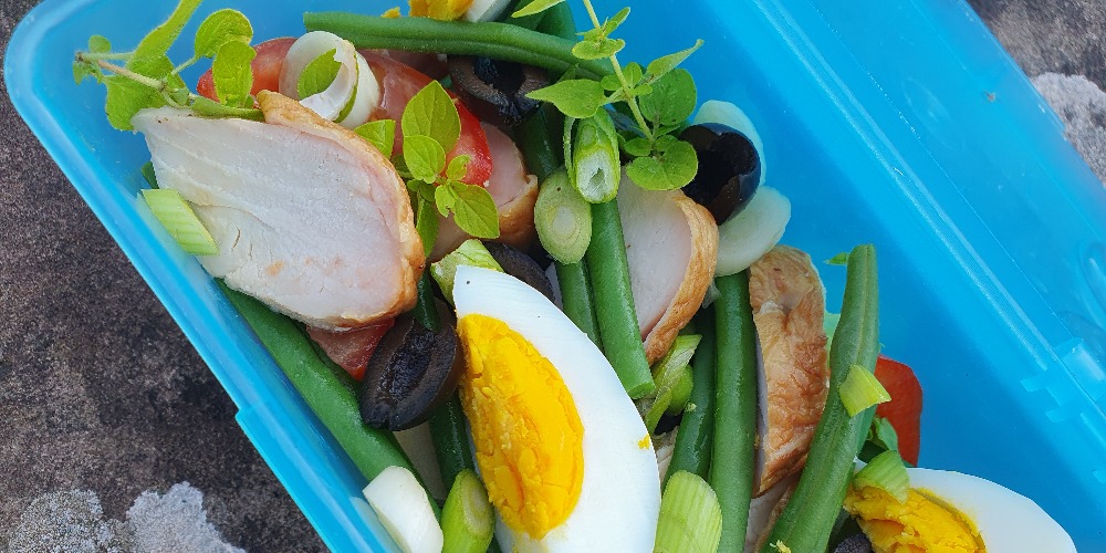 smoked chicken nicoise salad