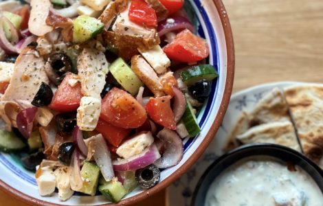 Smoked Chicken Greek Salad Recipe