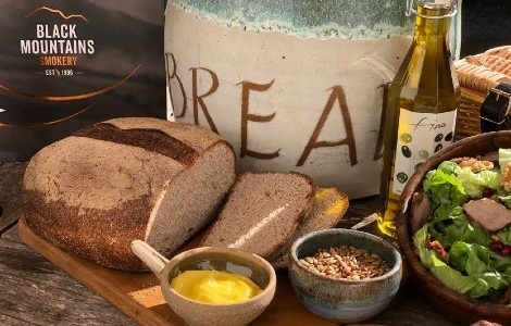 Welsh_Larder_and_Drinks_Cellar-470