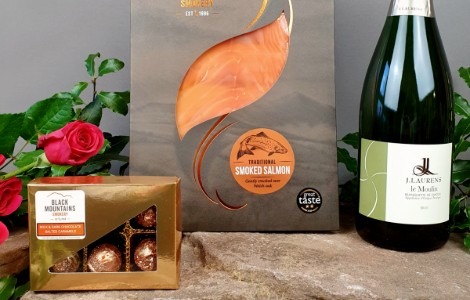 Classic Smoked Salmon, Chocolate Truffles and Fizz Gift