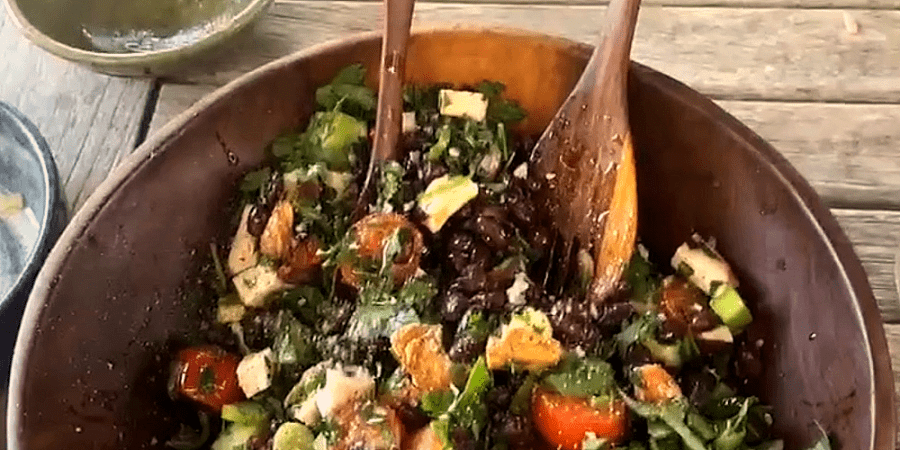 Smoked Chicken & Black Bean Salad Recipe