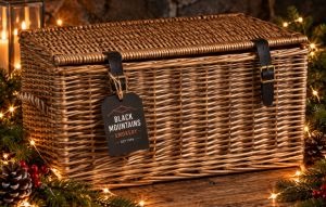 Wicker-Hamper-Basket
